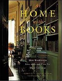 At Home With Books (Paperback) /anglais