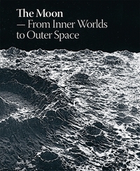 The Moon From Inner World to Outer Space /anglais