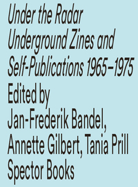 UNDER THE RADAR /ANGLAIS