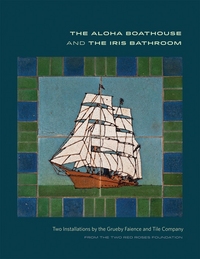 The Aloha Boathouse and the Iris Bathroom /anglais