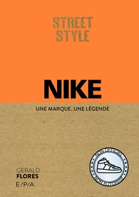 STREET STYLE : NIKE