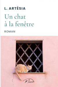 Un chat à la fenêtre