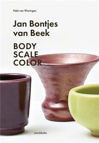 BODY, SCALE, COLOR /ANGLAIS/ALLEMAND