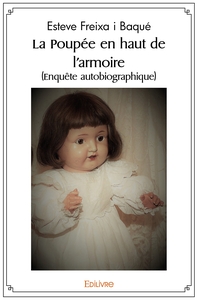 La Poupée en haut de l'armoire