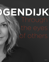 Micky Hoogendijk Through the eyes of others, I see me /franCais/anglais/nEerlandais