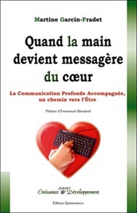 QUAND LA MAIN DEVIENT MESSAGERE DU COEUR