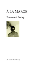 À la marge