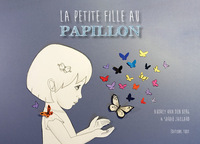 LA PETITE FILLE AU PAPILLON