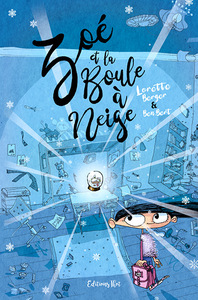 ZOE ET LA BOULE A NEIGE