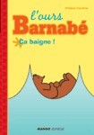 OURS BARNABE CA BAIGNE !