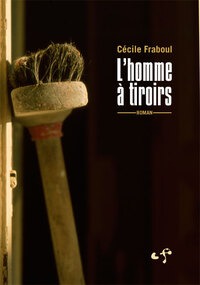 L'HOMME A TIROIRS