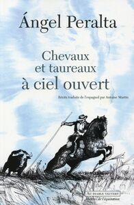 Chevaux et taureaux à ciel ouvert