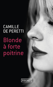 Blonde à forte poitrine