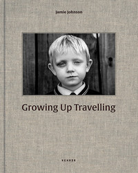 GROWING UP TRAVELLING - - THE INSIDE WORLD OF THE IRISH TRAVELLER CHILDREN -