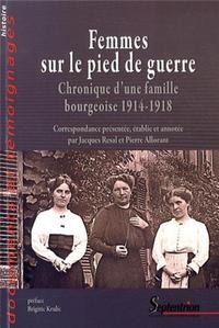 Femmes sur le pied de guerre