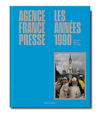 AFP : LES ANNEES 90 - EDITION BILINGUE