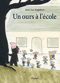 Un ours à l'école