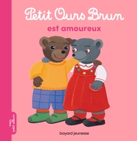 PETIT OURS BRUN EST AMOUREUX
