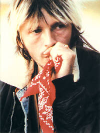 RENAUD: MISTRAL GAGNANT