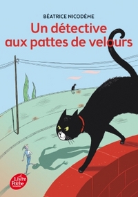 UN DETECTIVE AUX PATTES DE VELOURS