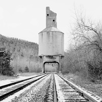 Jeff Brouws Silent Monoliths /anglais