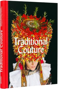 TRADITIONAL COUTURE FOLKLORIC HERITAGE COSTUMES /ANGLAIS