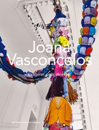 JOANA VASCONCELOS, EXAGERER POUR INVENTER