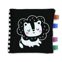 Petit lion (noir et blanc)