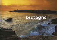 **UN JOUR EN BRETAGNE FR/ANG**