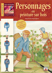 Personnages en peinture sur bois