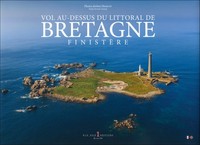Vol au-dessus du littoral de Bretagne-Finistère