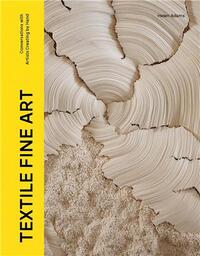 Textile Fine Art /anglais
