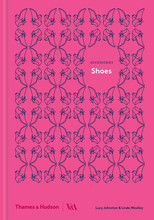 Shoes (Victoria & Albert Museum) /anglais