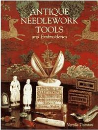 Antique Needlework Tools /anglais