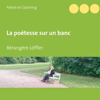 La poétesse sur un banc