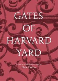 Gates of Harvard Yard /anglais