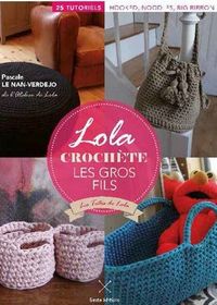 LOLA CROCHETE LES GROS FILS (BP)