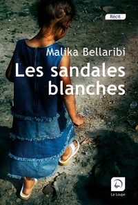 LES SANDALES BLANCHES