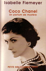 COCO CHANEL - UN PARFUM DE MYSTERE