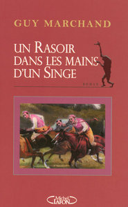 Un rasoir dans les mains d'un singe