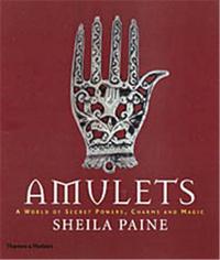 Amulets /anglais