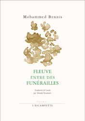 FLEUVE ENTRE DES FUNERAILLES