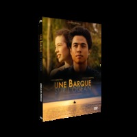 UNE BARQUE SUR OCEAN