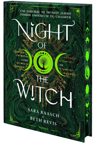 Night of the Witch - Une sorcière ne devrait jamais tomber amoureuse du chasseur - T1 Collector