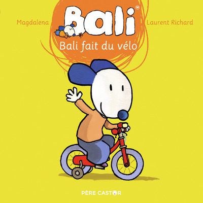 Bali fait du vélo