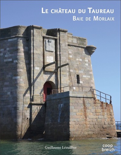 Le château du Taureau - baie de Morlaix
