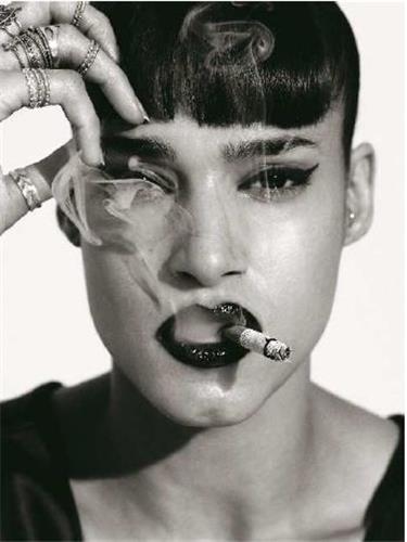 Picture of Mondino Three at Last /anglais