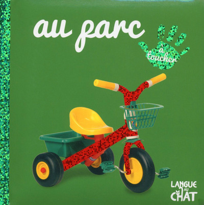 Picture of Bébé touche-à-tout Au parc