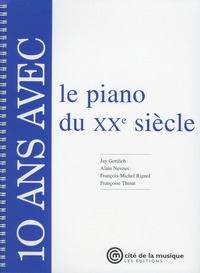 Image de 10 ans avec le piano du XXème siècle