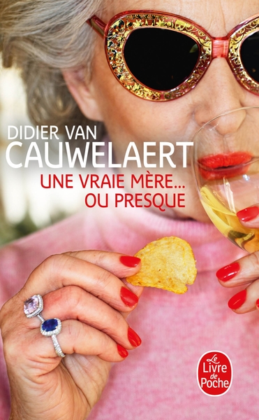 Picture of Une vraie mère... ou presque